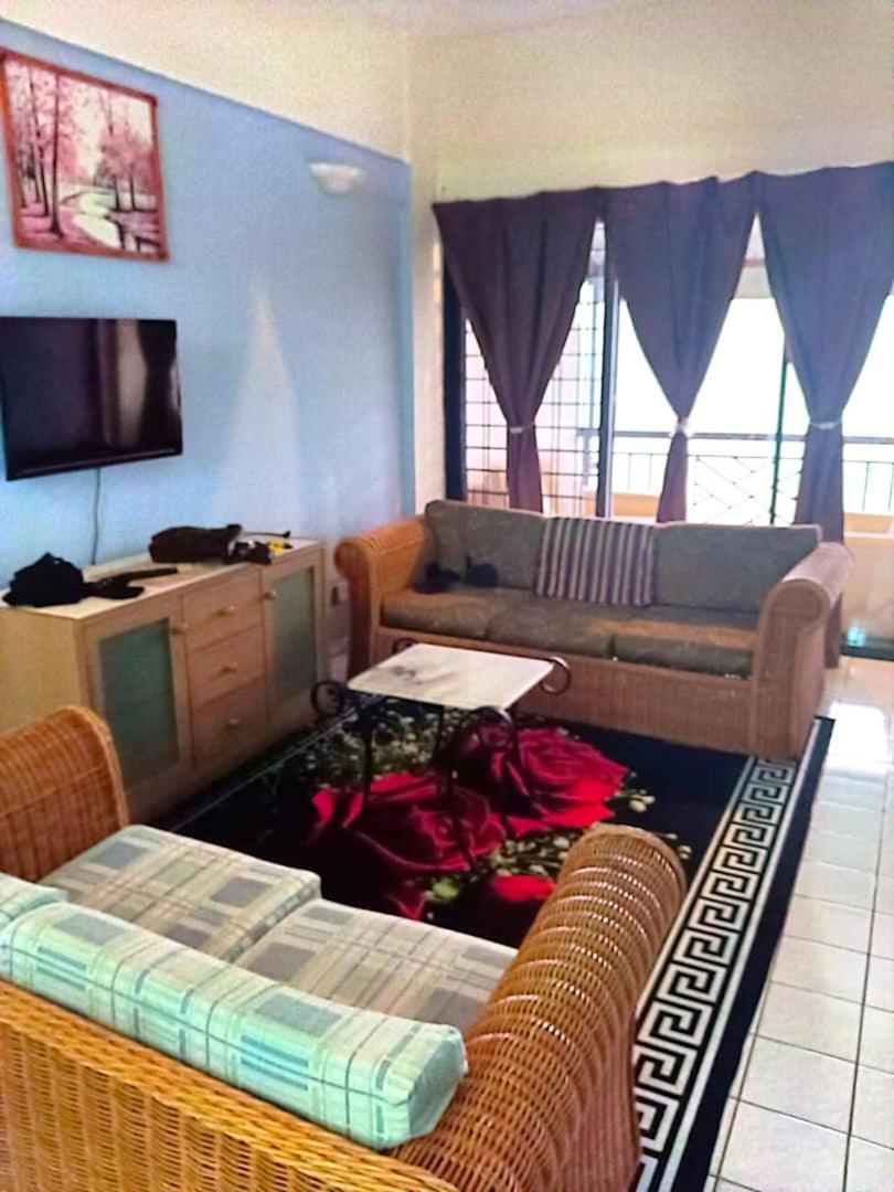 Bidadari Lagoon 4 Islamic Homestay Port Dickson Extérieur photo