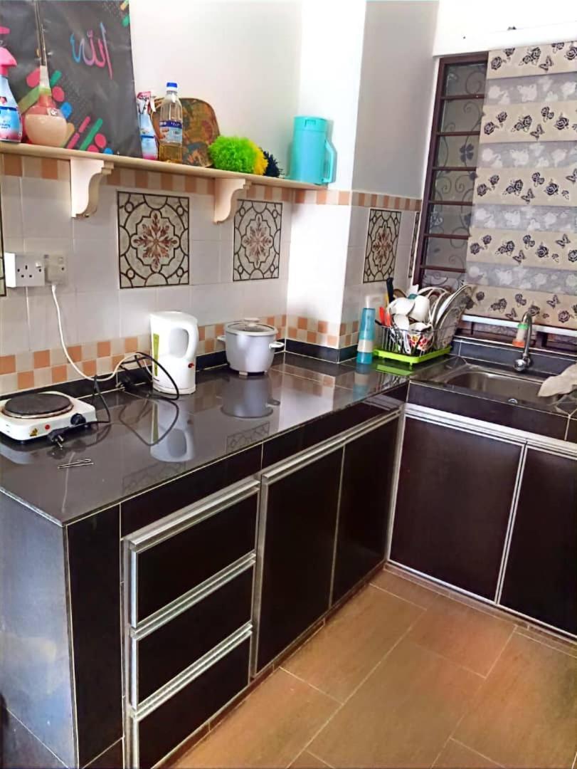 Bidadari Lagoon 4 Islamic Homestay Port Dickson Extérieur photo