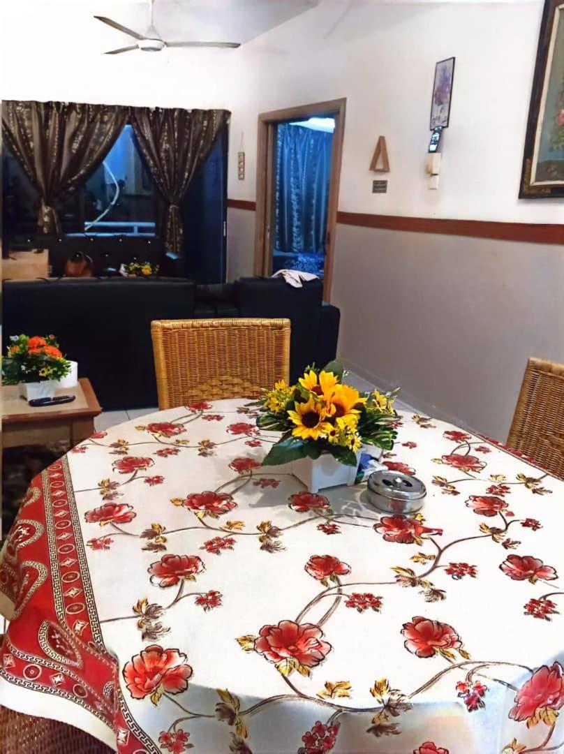Bidadari Lagoon 4 Islamic Homestay Port Dickson Extérieur photo